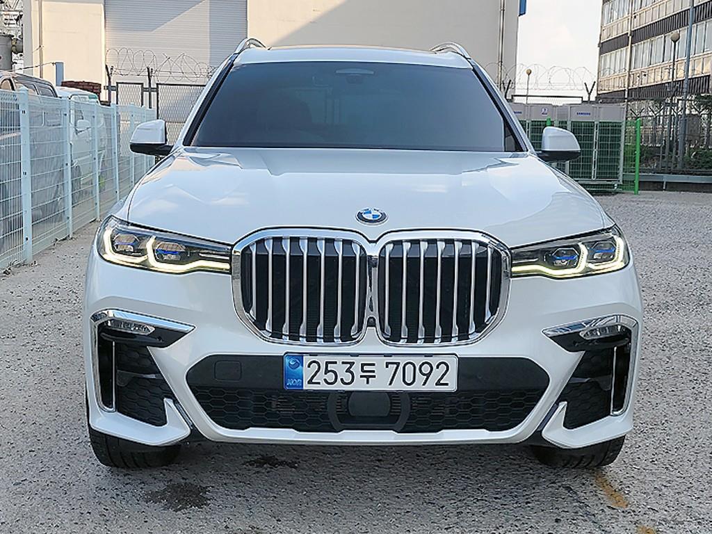 BMW X7 40i xDrive M Sport Paek