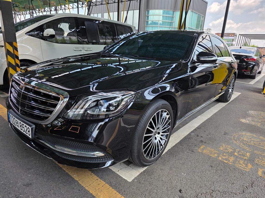 벤츠 S클래스 S400L d 4Maetik