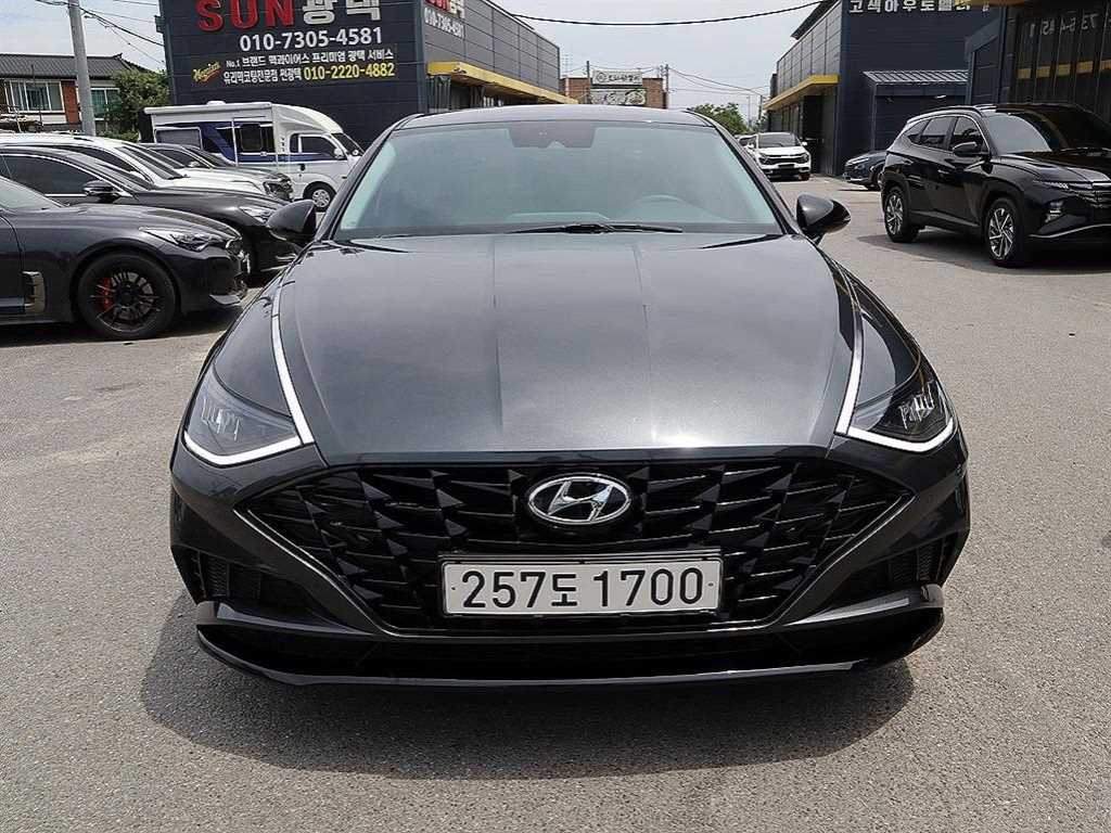 Hyundai Sonata G2.0 Premium Plus