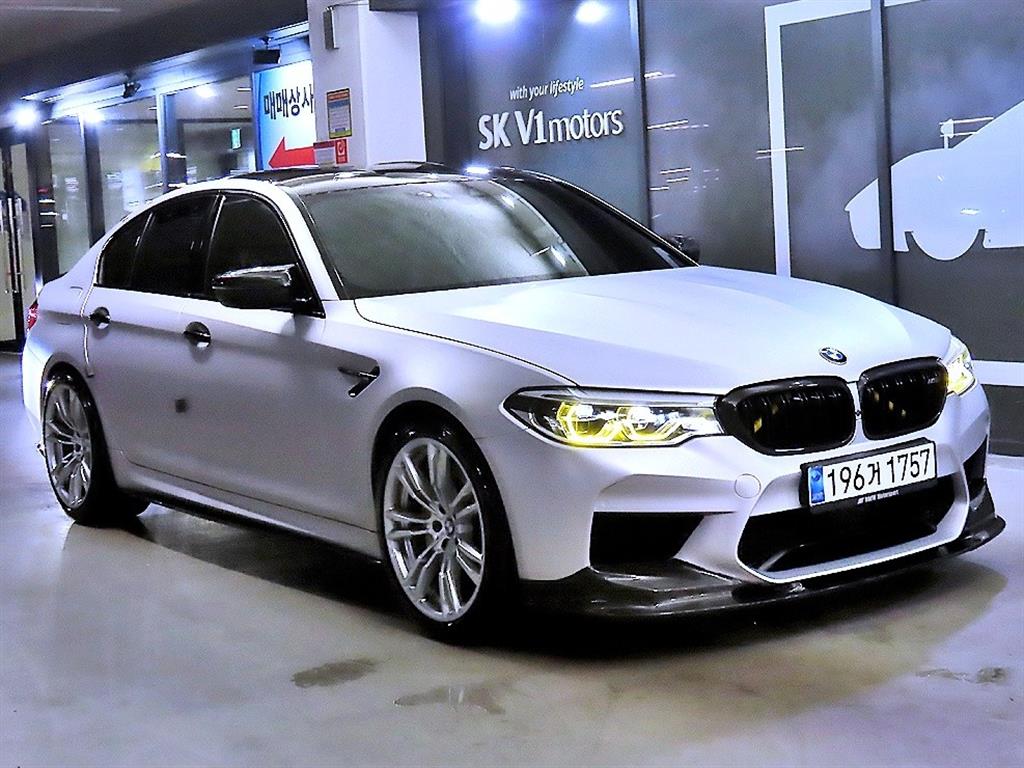 BMW M5