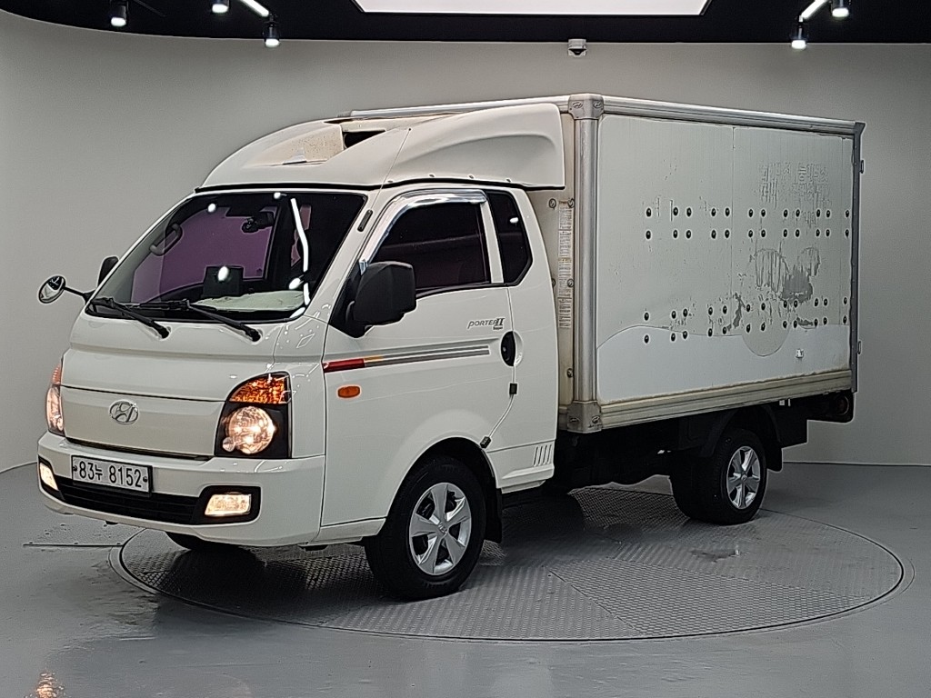 현대 Porter II Refrigerated Super Cab Twin Comp