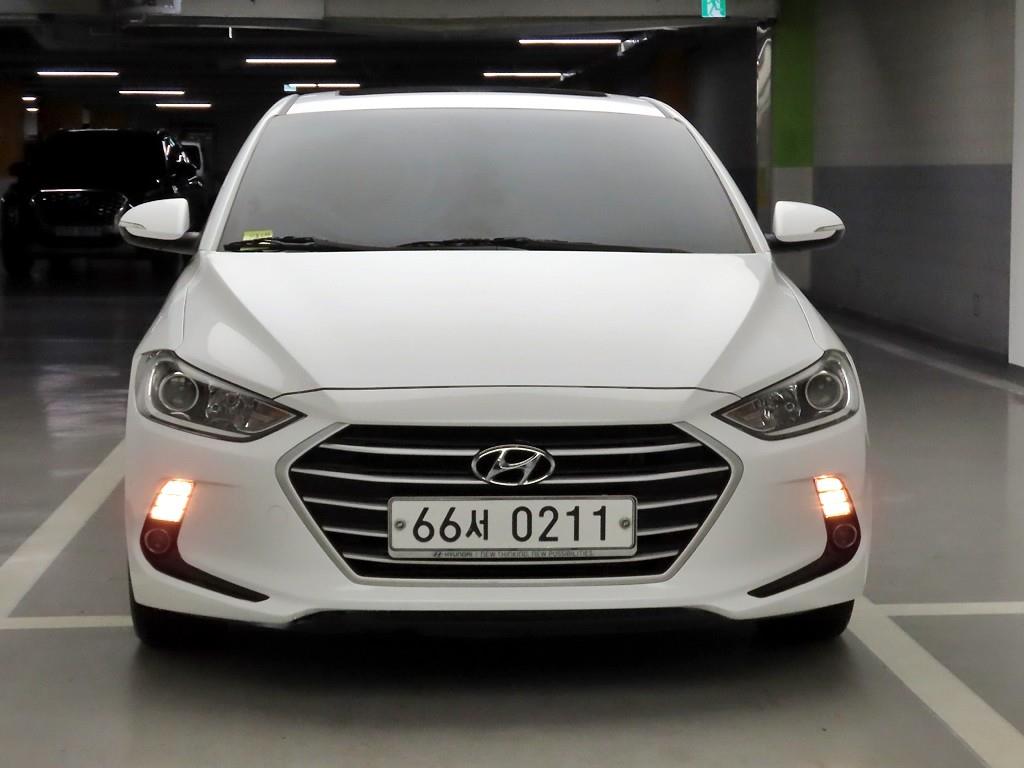 현대 아반떼 1.6 Smart Special