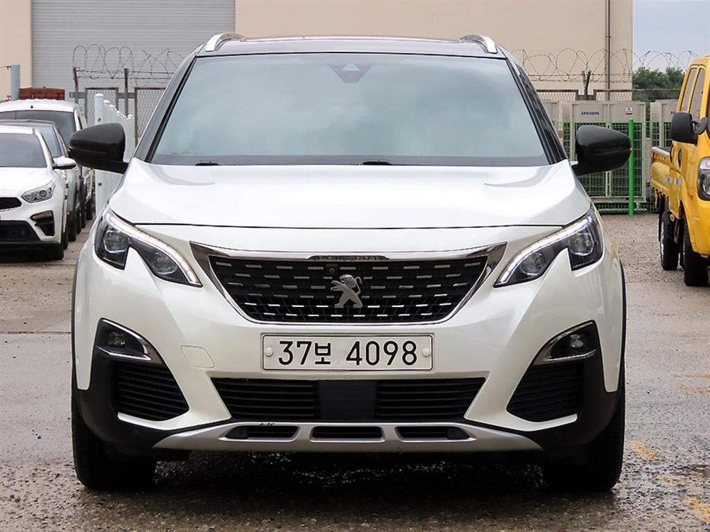 푸조 5008 2.0 BlueHDi GT