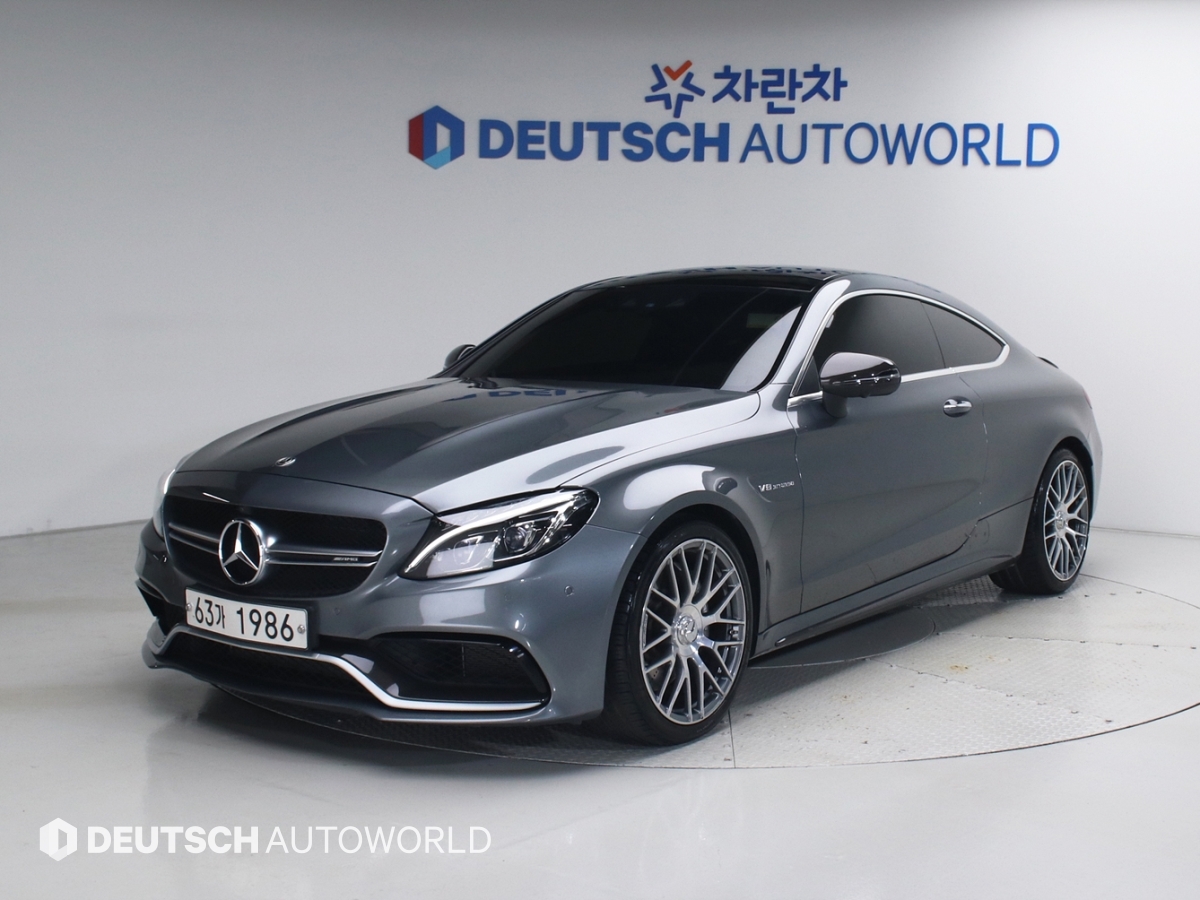 벤츠 C클래스 C63 AMG Coupe