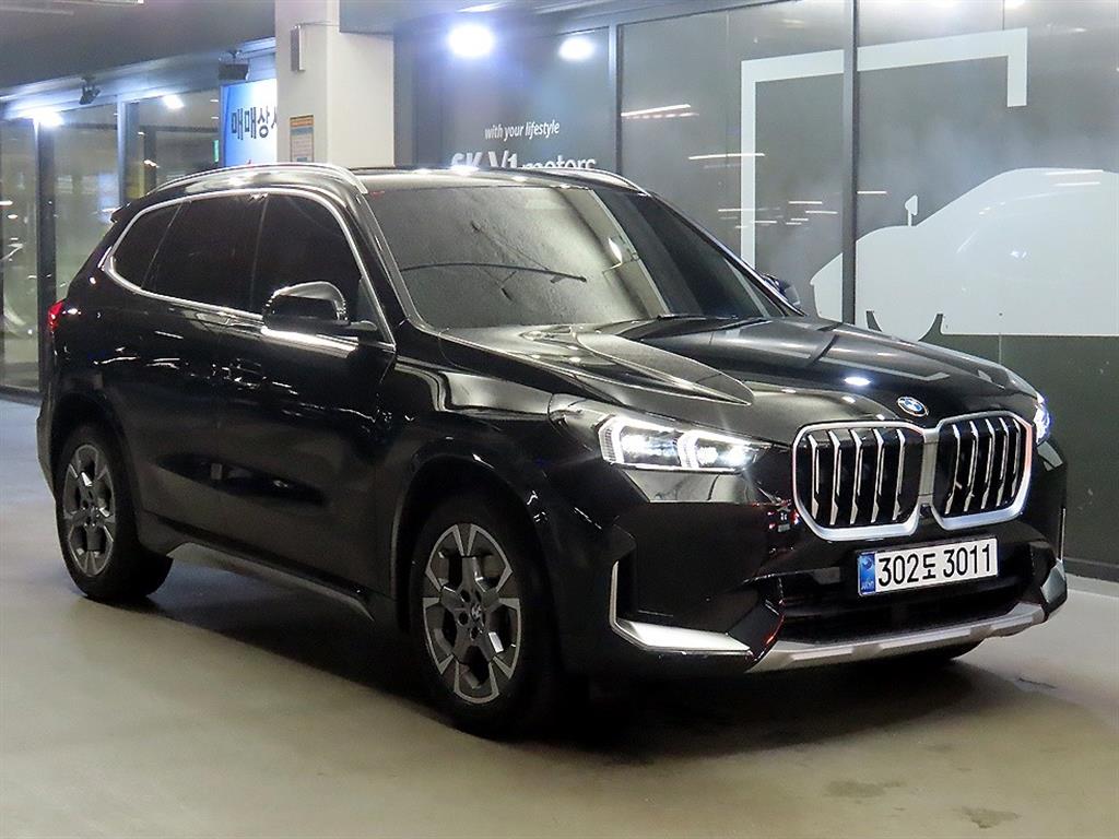 BMW X1 20i xDrive Line