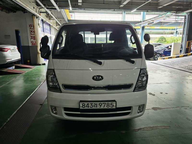 기아 Bongo 1t King Cab Long Body Lraiteu