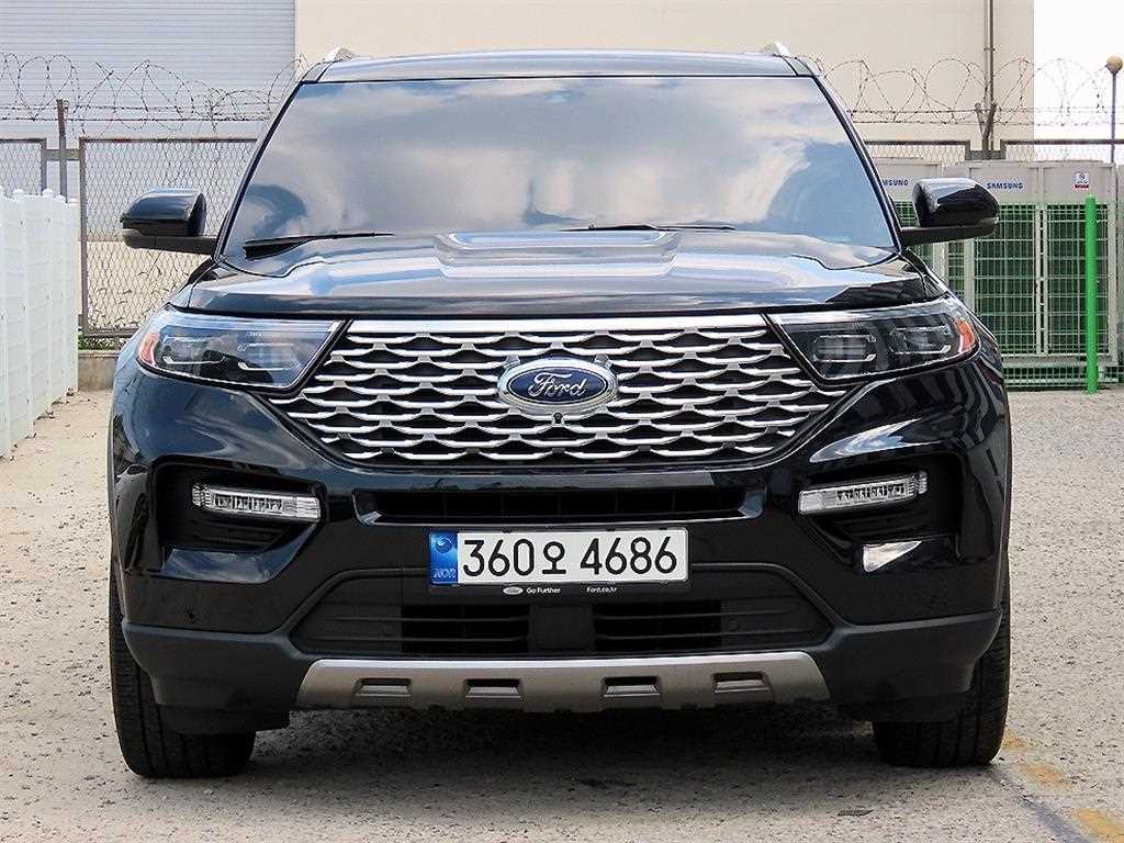 포드 익스플로러 3.0 AWD Platinum