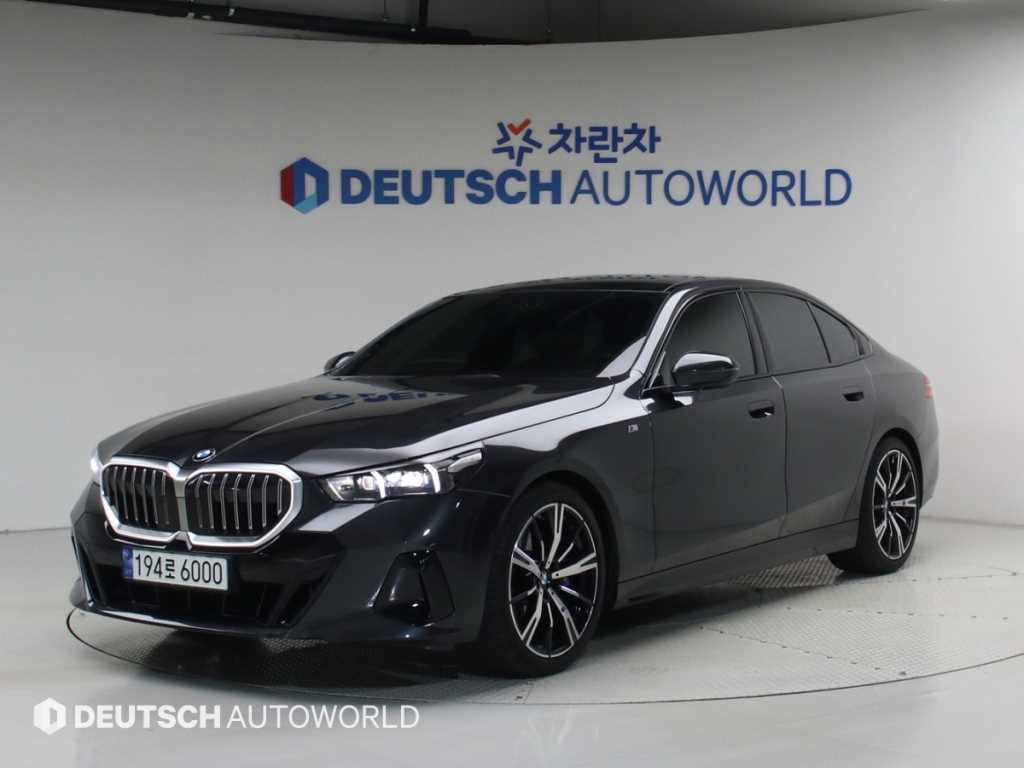 BMW 5시리즈 530i xDrive M Sport