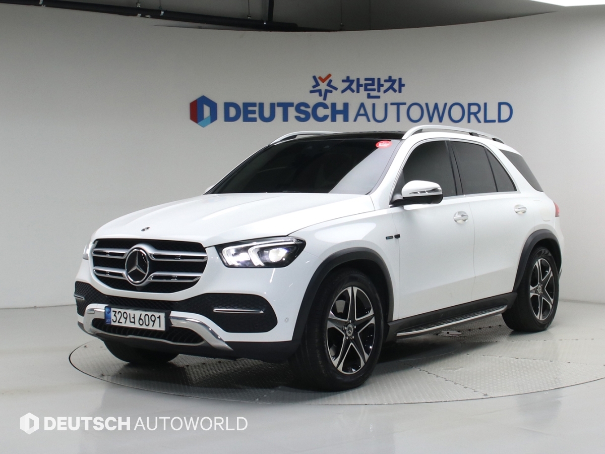 Mercedes-Benz GLE 350e 4Maetik