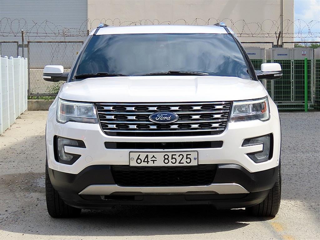 포드 익스플로러 2.3 AWD Limited