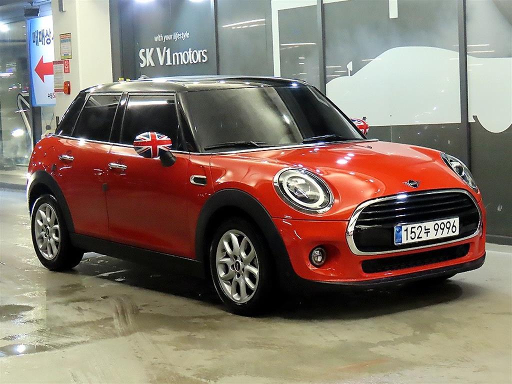 MINI Cooper 5 door 1.5 Hai