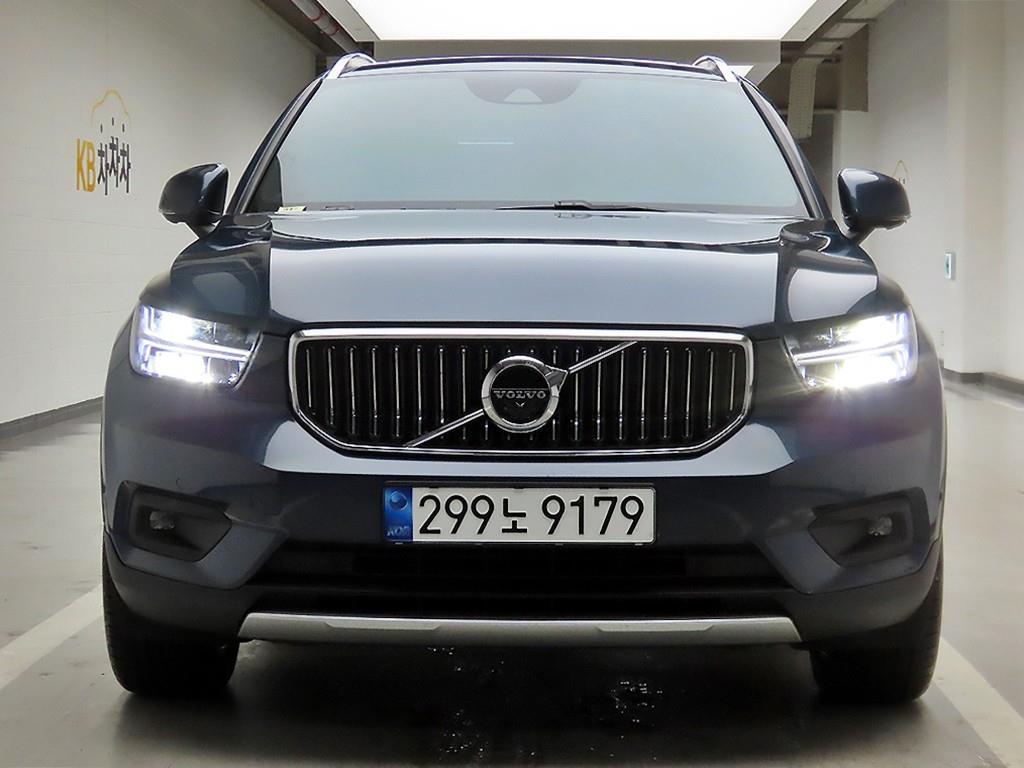 Volvo XC40 2.0 B4 AWD Inseukeuripsyeon