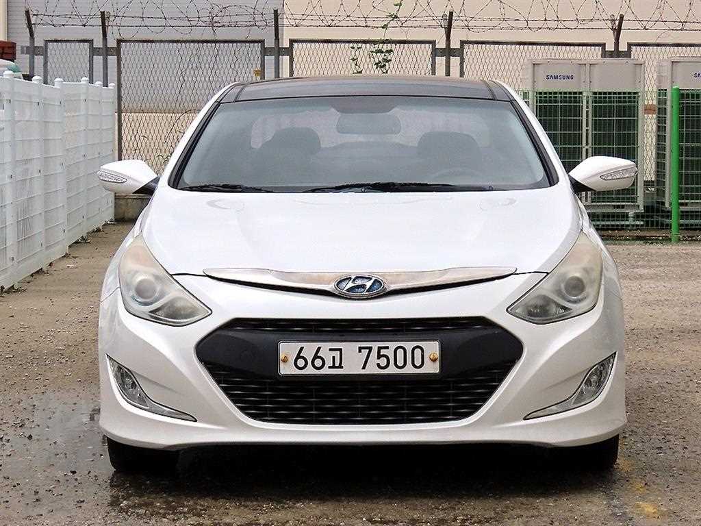 Hyundai Sonata Yfssonata Hybrid Royal
