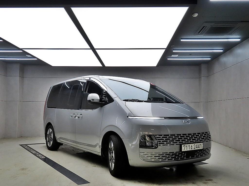 현대 스타리아 2.2 Tourer 11 seats 2WD Modern