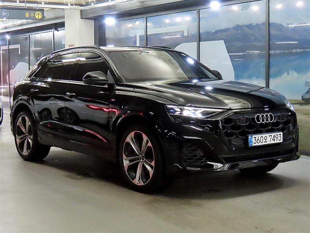 Audi Q8 55 TFSI Quattro Premium