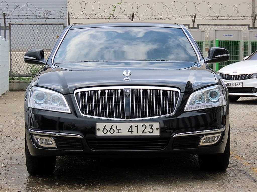 KG모빌리티(쌍용) Chairman W Kaijeo CW600 Prestige