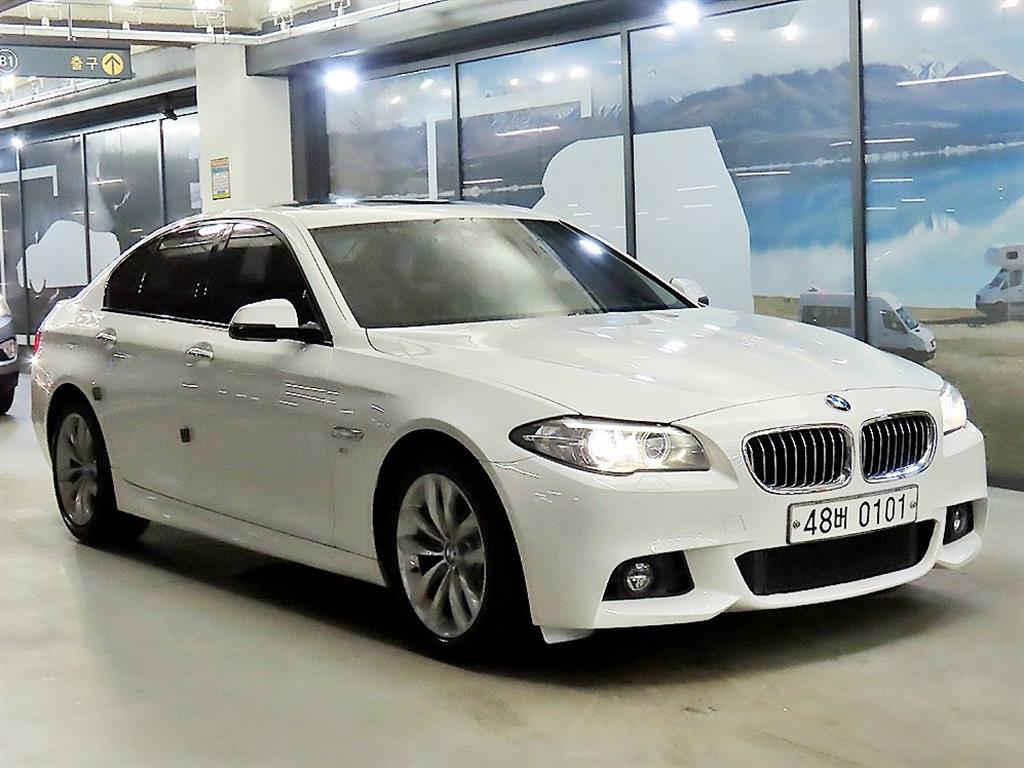 BMW 5 Series 528i M Dynamic