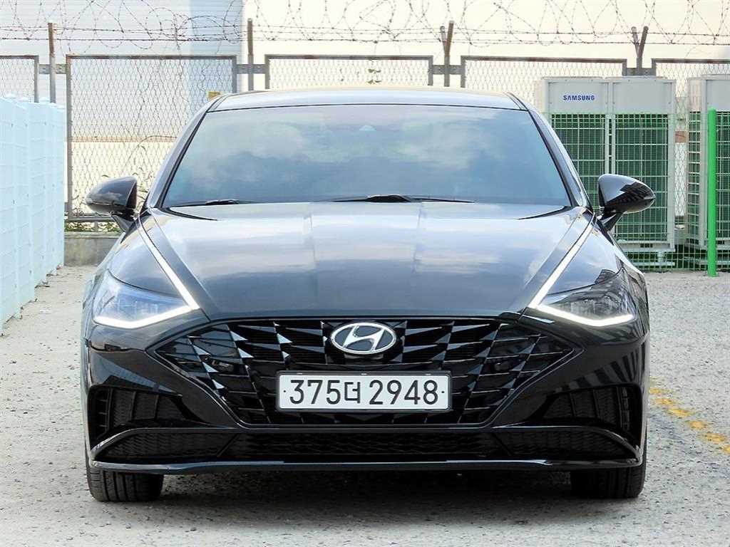 Hyundai Sonata G2.0 Premium Plus