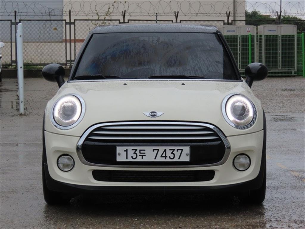 MINI Cooper 5 door 1.5 D Mideu