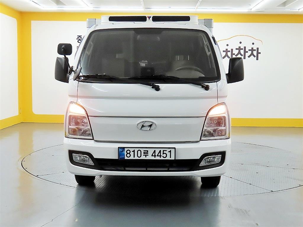현대 Porter II Refrigerated Low Bed
