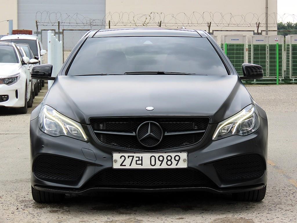 Mercedes-Benz E-Class Coupe E400