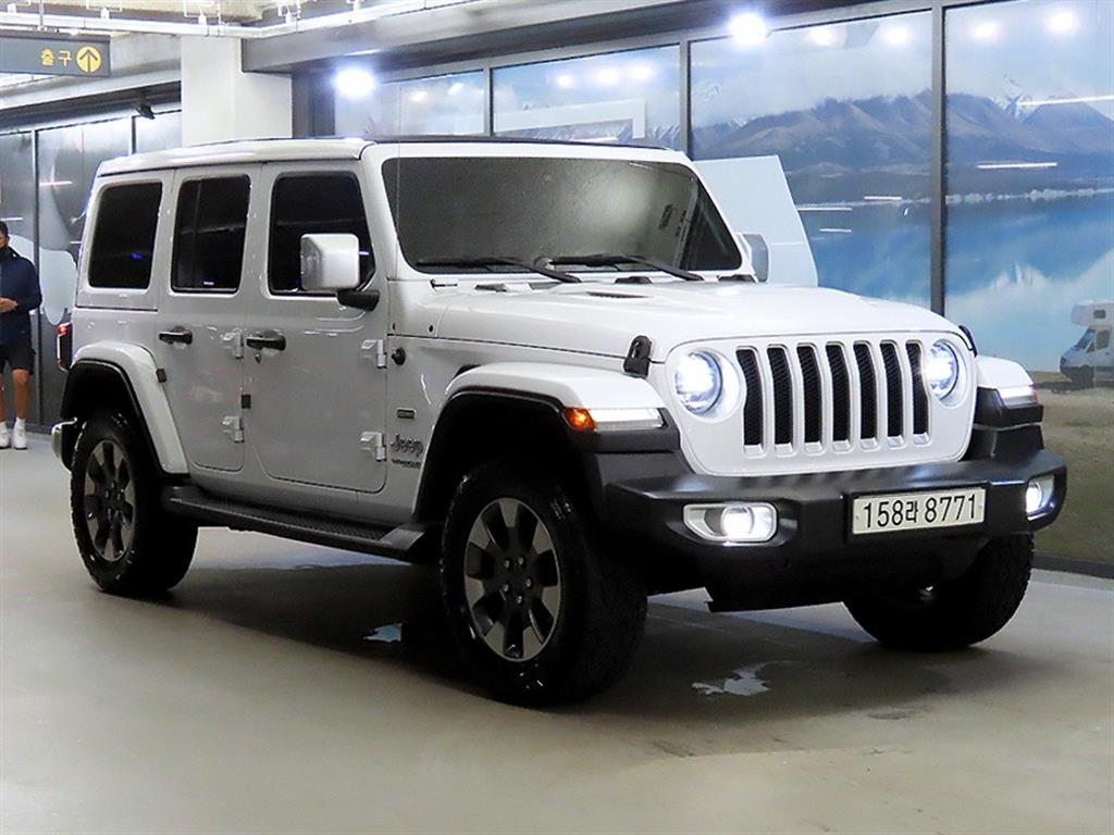 Jeep Wrangler 2.0 Overland 4DR Power