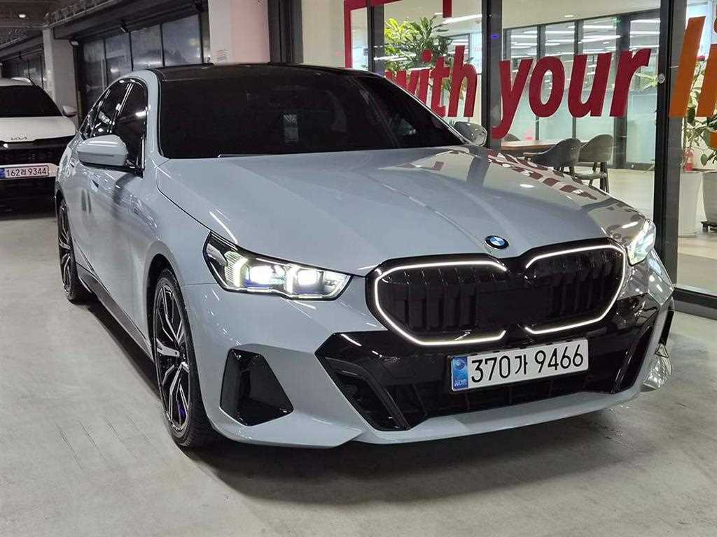 BMW 5 Series 530i xDrive M Sport