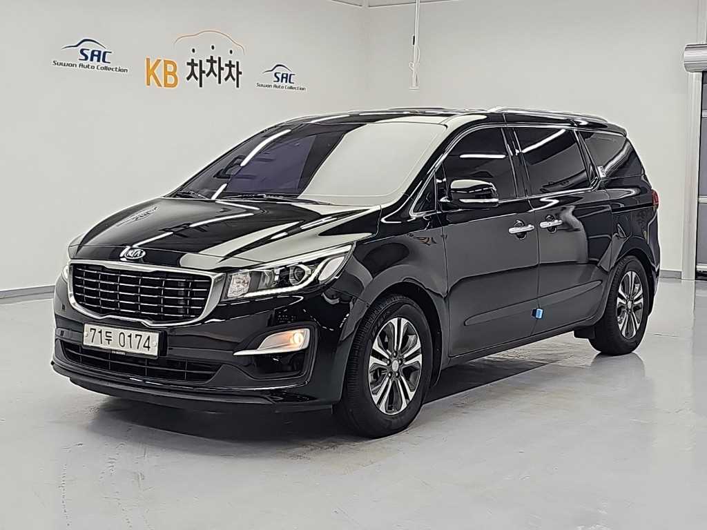 Kia Carnival 11 seats Prestige