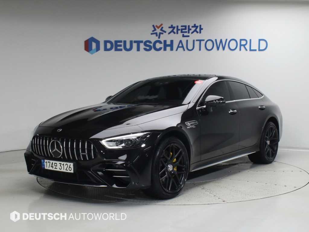 Mercedes-Benz AMG GT 43 4Maetik+ Dynamic