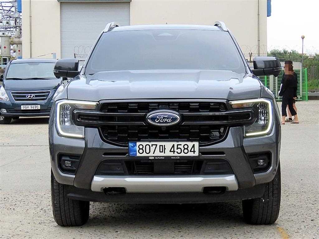 Ford Reinjyeo Reinjyeo 2.0 4WD Waildeuteuraek