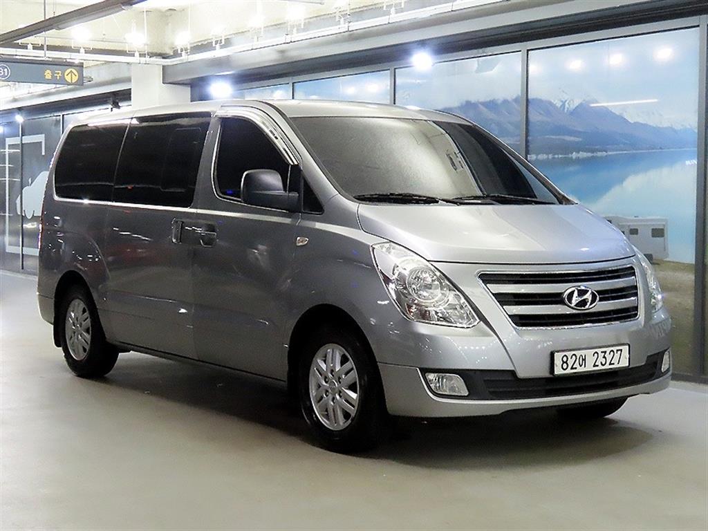 현대 Grand Starex 5 seats Van Modern