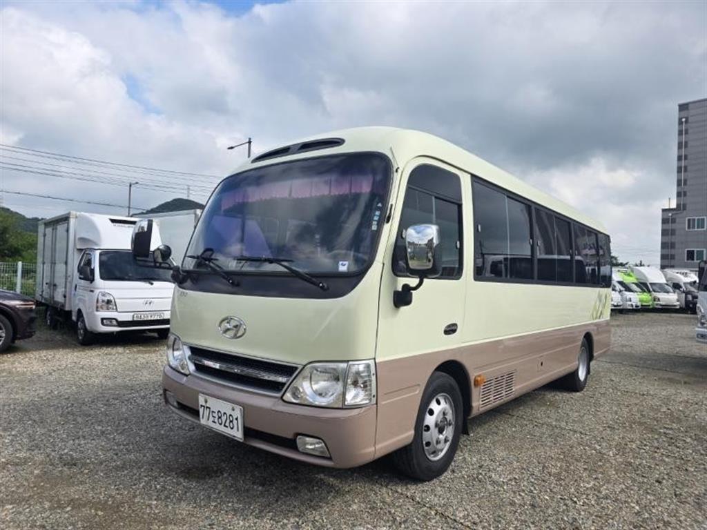 Hyundai County 25 seats Rongbadi