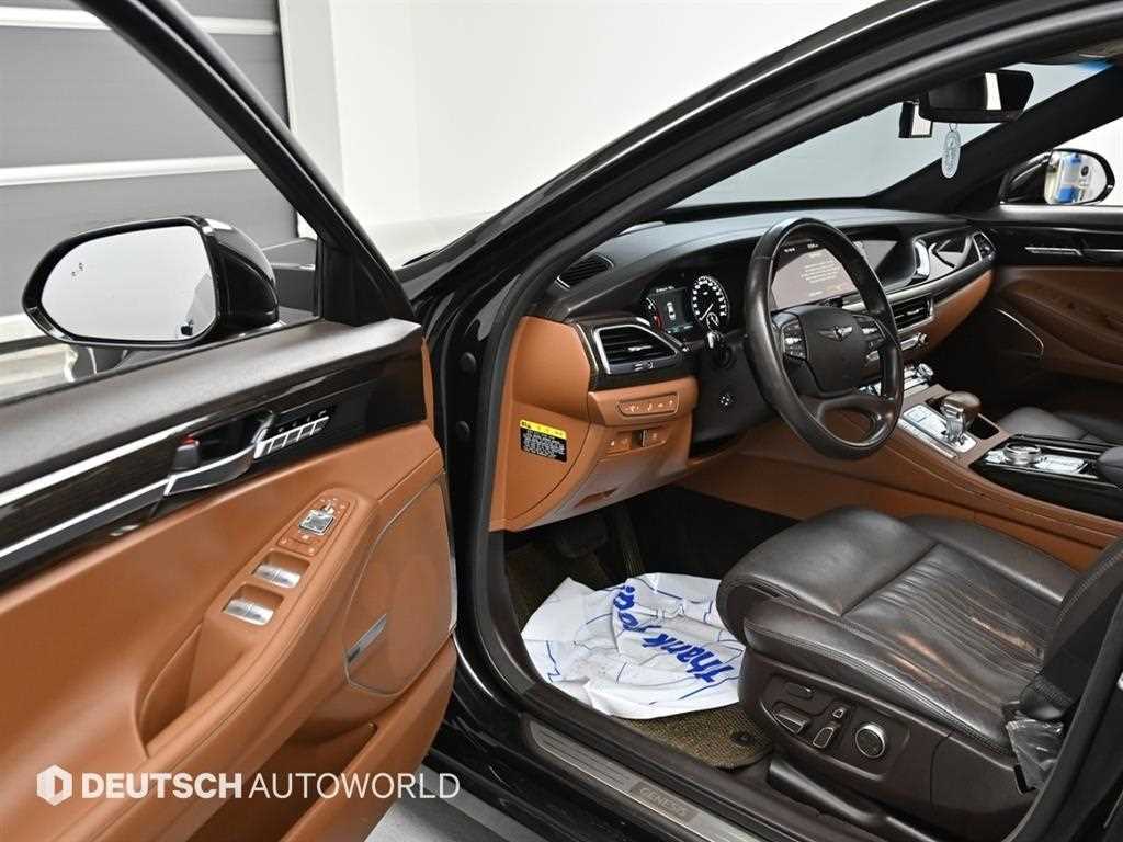 Genesis G90 3.3T Luxury