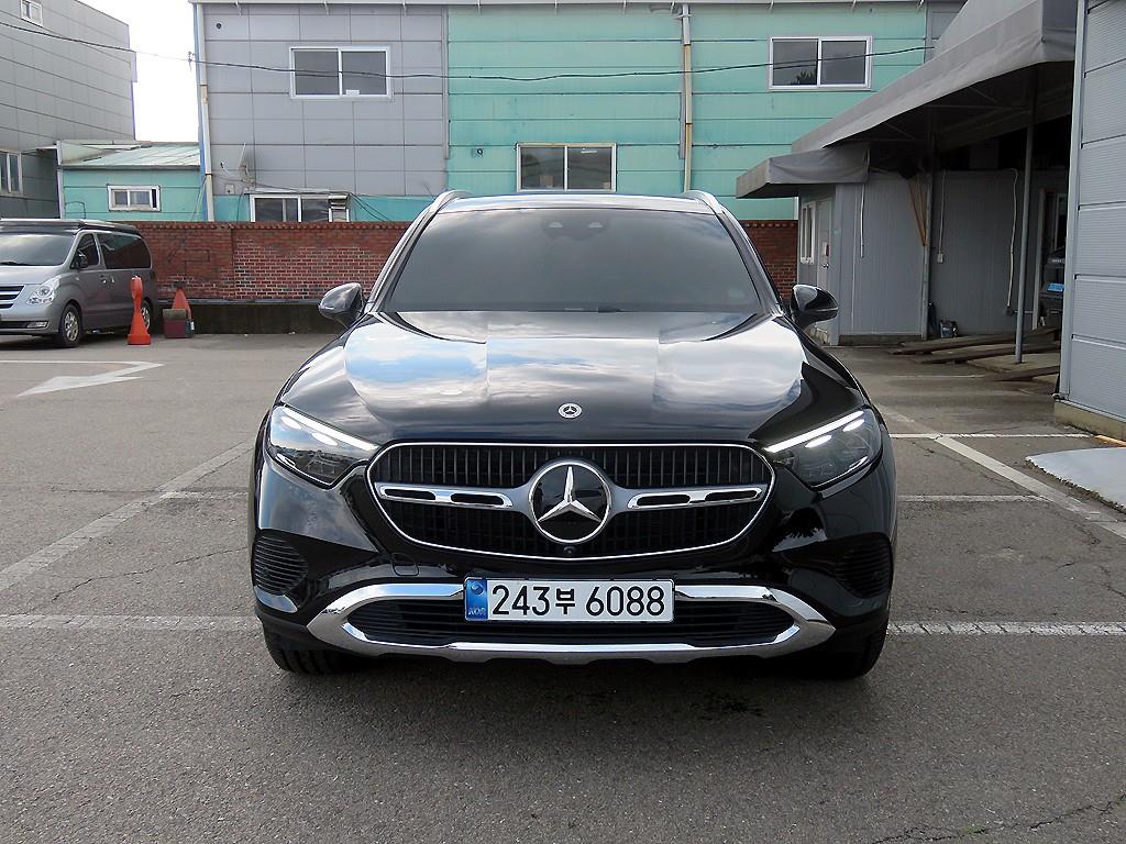 Mercedes-Benz GLC 300 4Maetik Avantgarde
