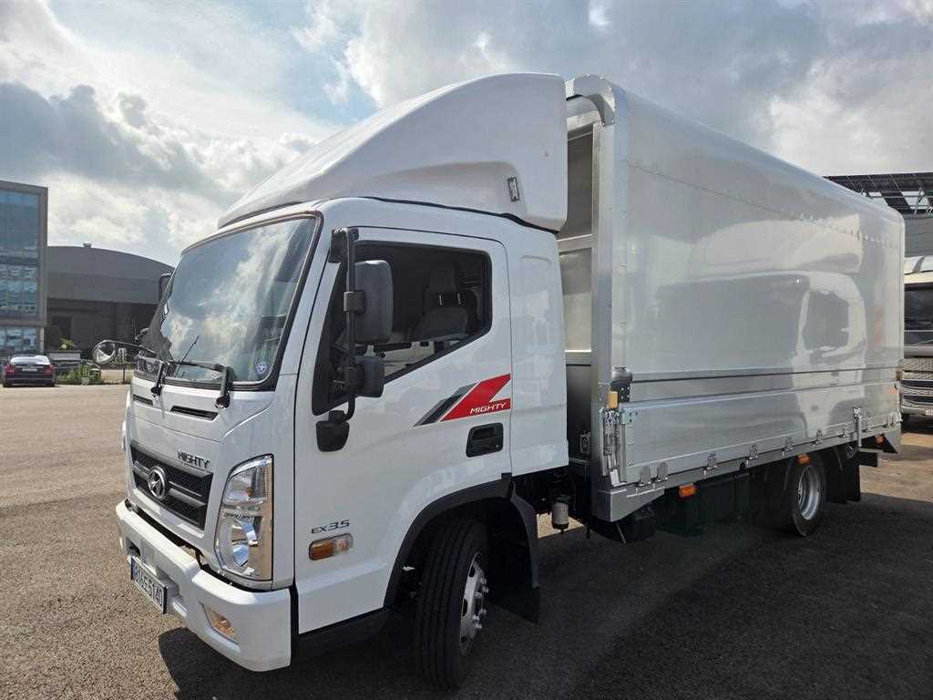 Hyundai Mighty Wing body 3.5t