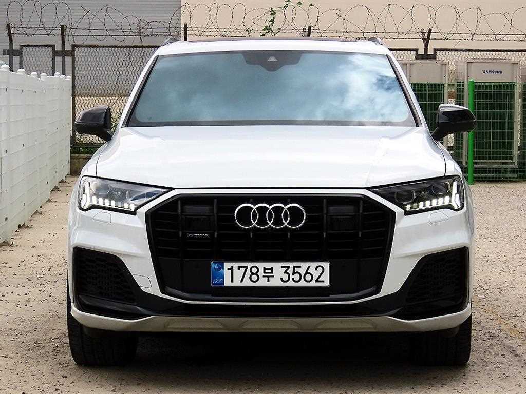 Audi Q7 55 TFSI Quattro Premium