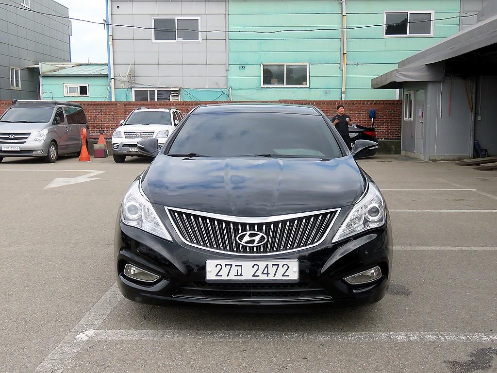 Hyundai Grandeur HG 240 Modern