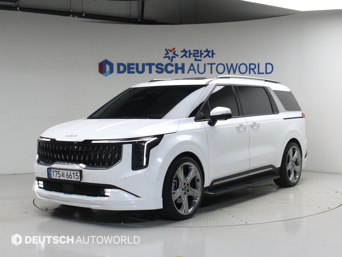 Kia Carnival 7 seats Signature