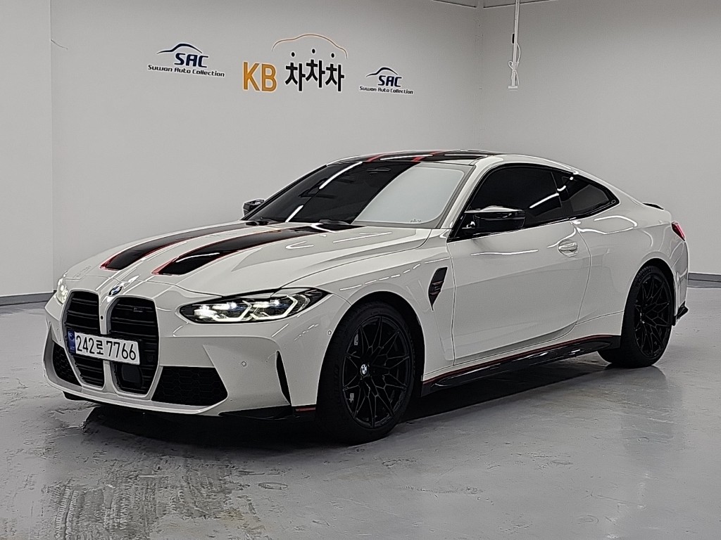 BMW M4 xDrive Coupe Keompetisyeon