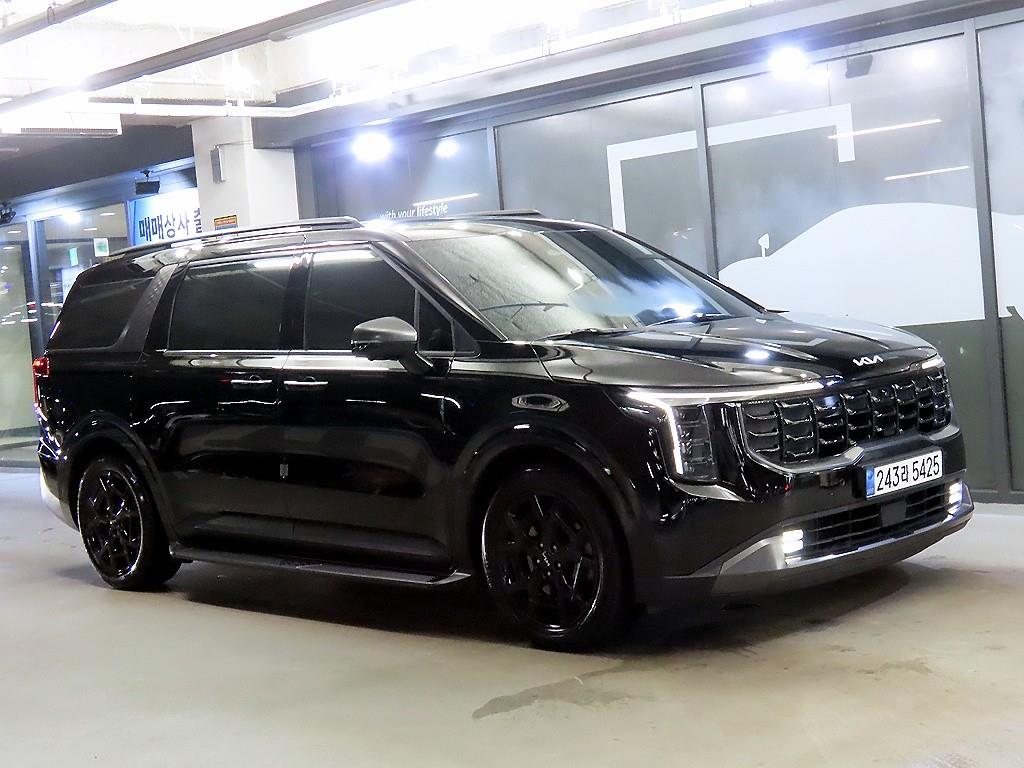 Kia Carnival 9 seats Signature Gravity