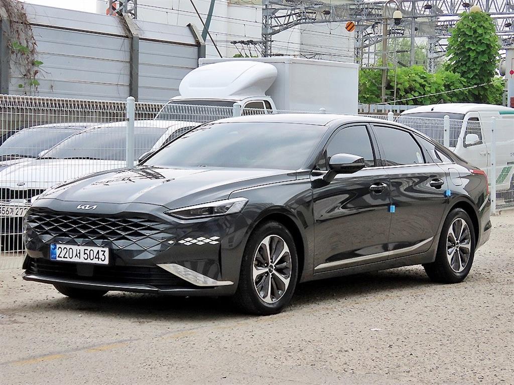 Kia K8 Hybrid HEV Noblesse
