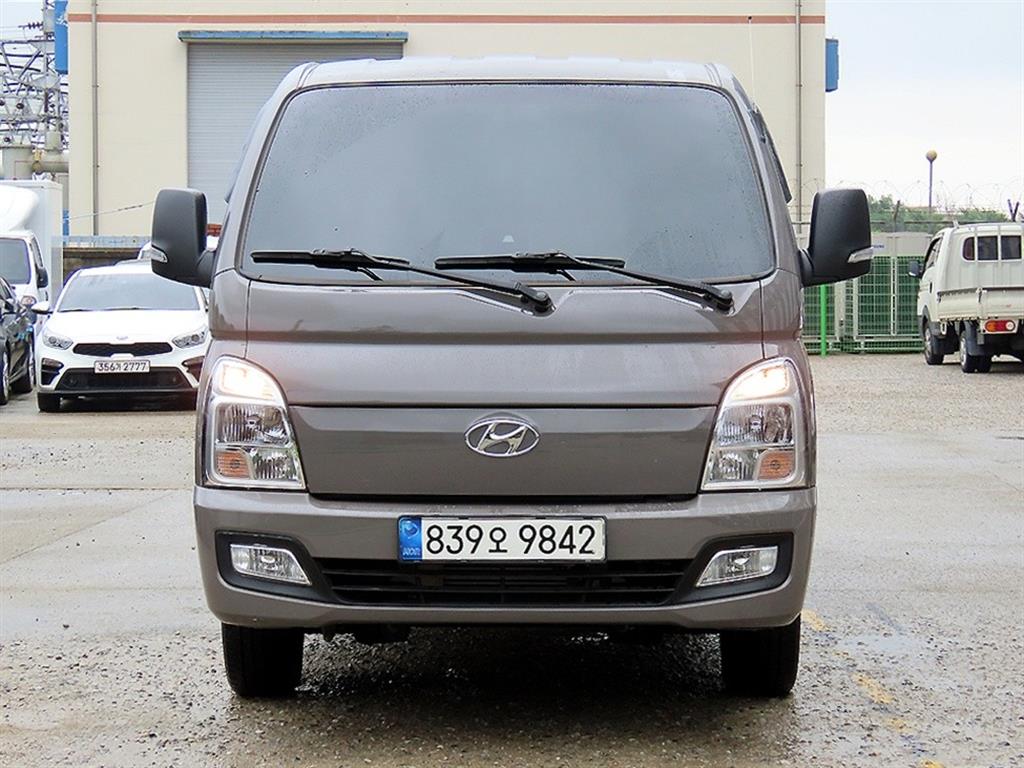 Hyundai Porter II VGT Double Cab Long Body Modern