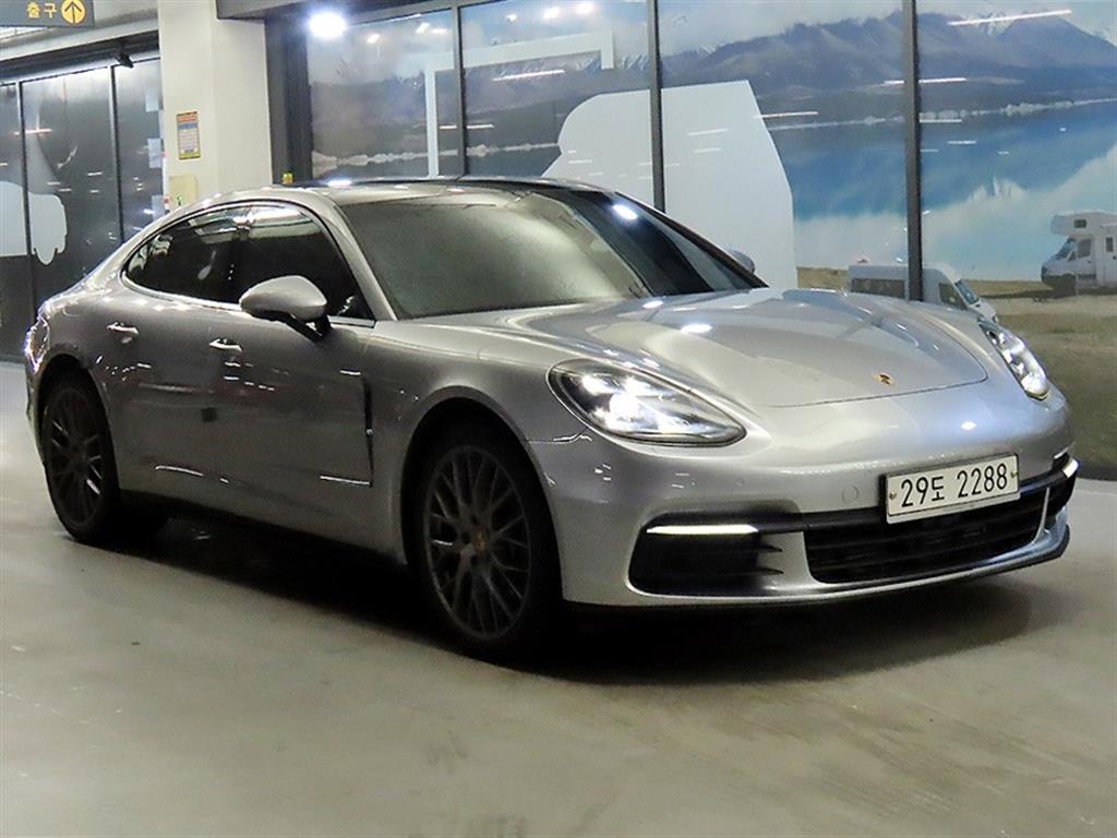 Porsche Panamera 3.0 4