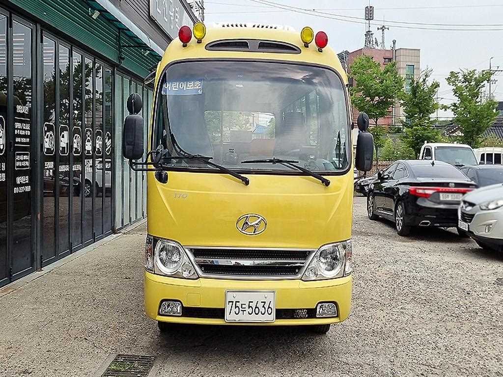 Hyundai County 39 seats Rongbadi