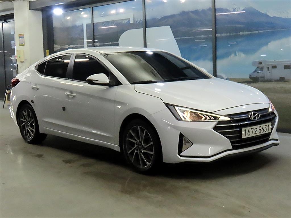 Hyundai Avante 1.6 Smart Choiseu