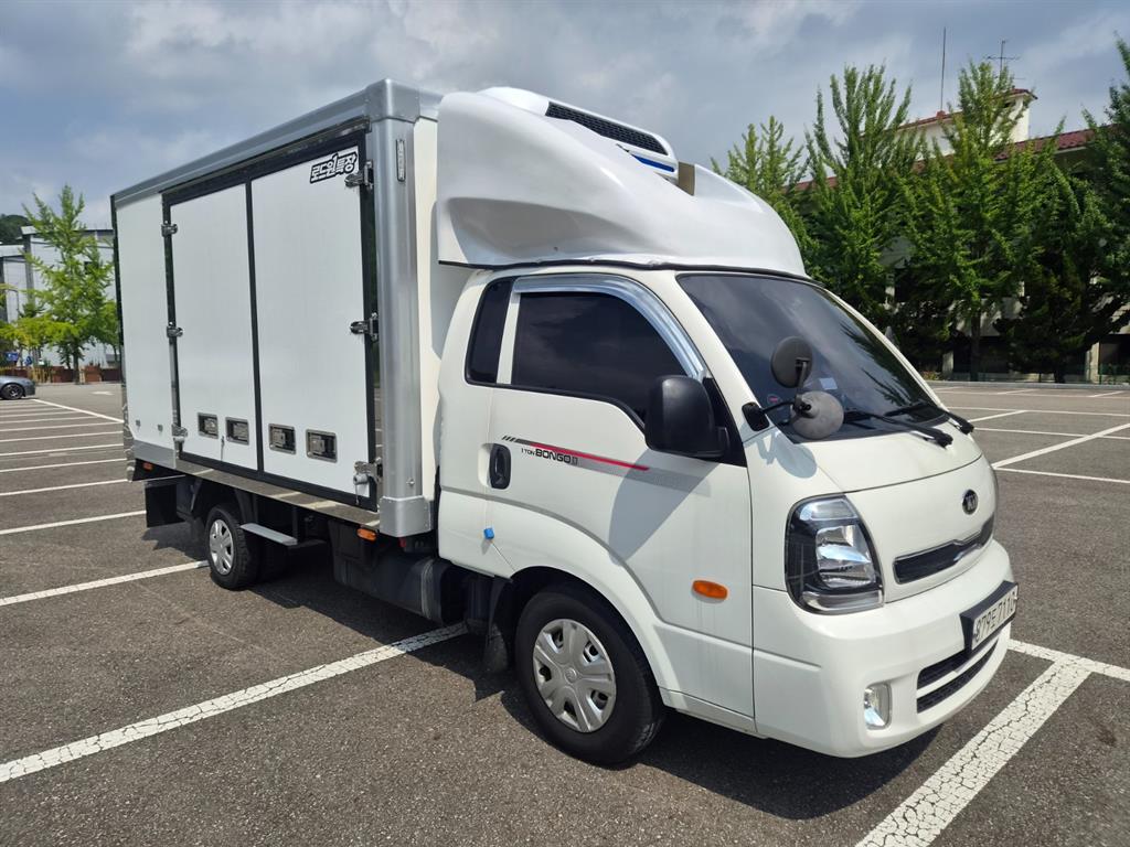Kia Bongo Refrigerated Plus