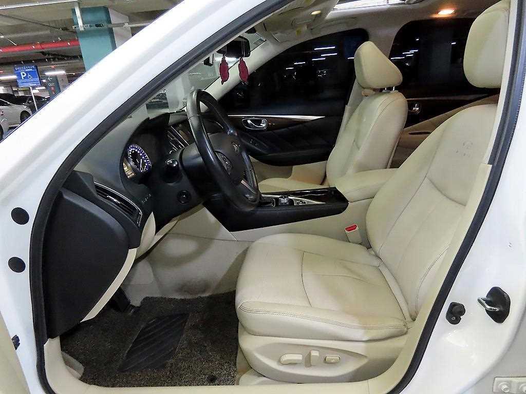 Infiniti Q50 2.2D Exclusive