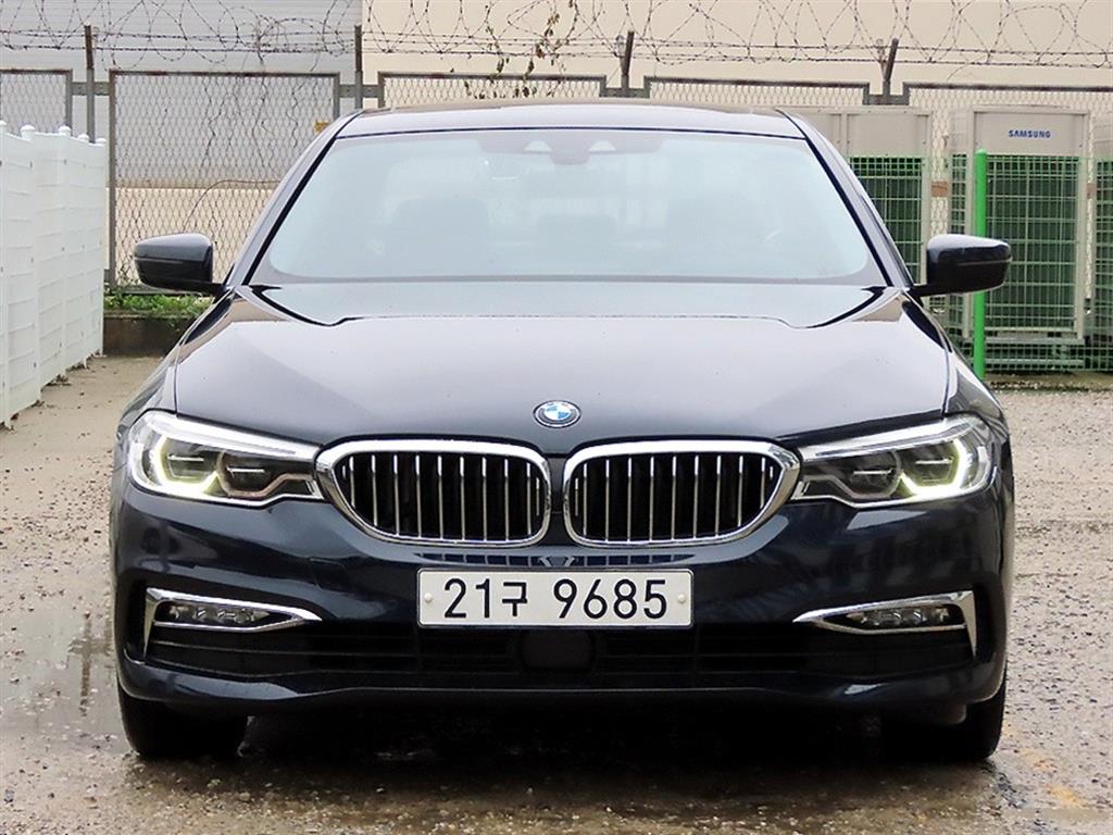 BMW 5시리즈 520d Luxury Special