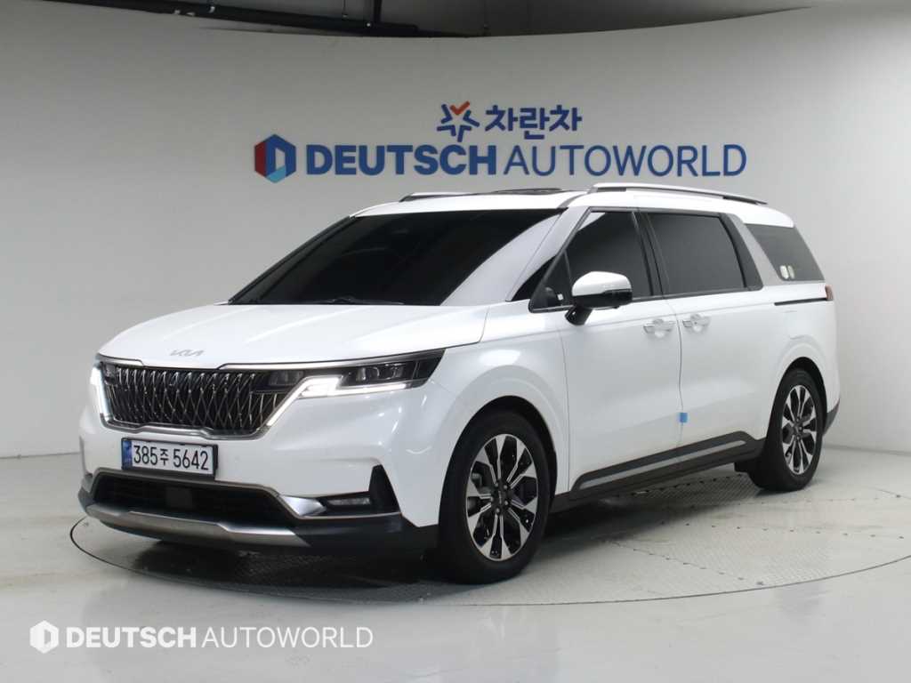 Kia Carnival 7 seats Signature