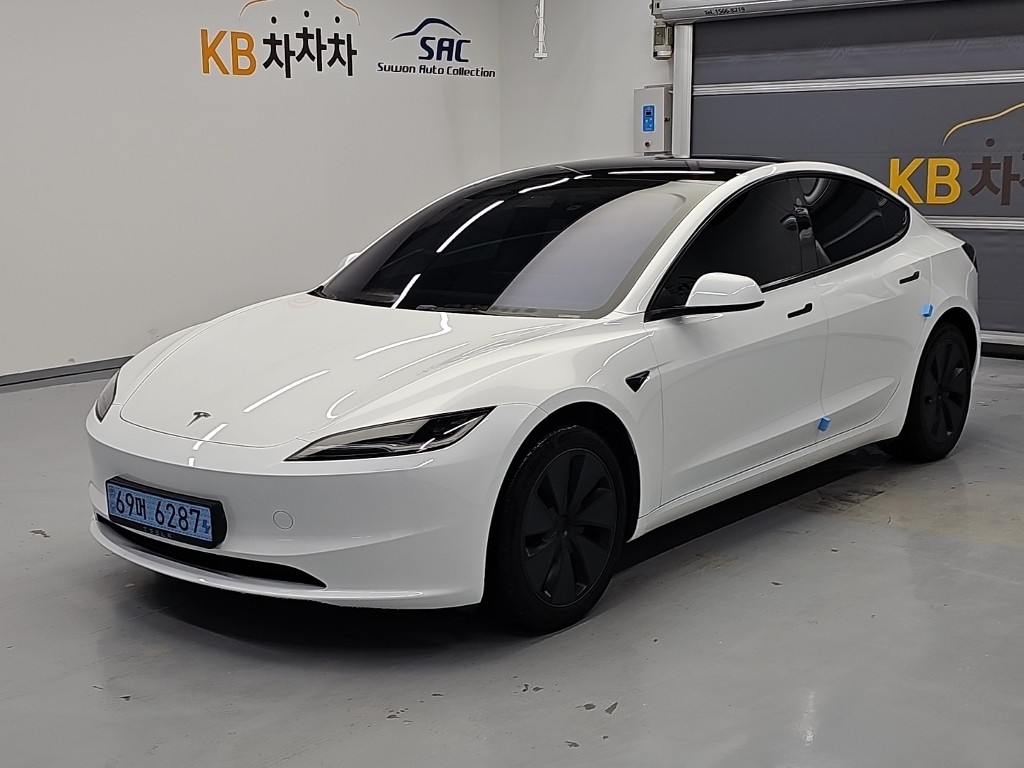 테슬라 Model 3 RWD